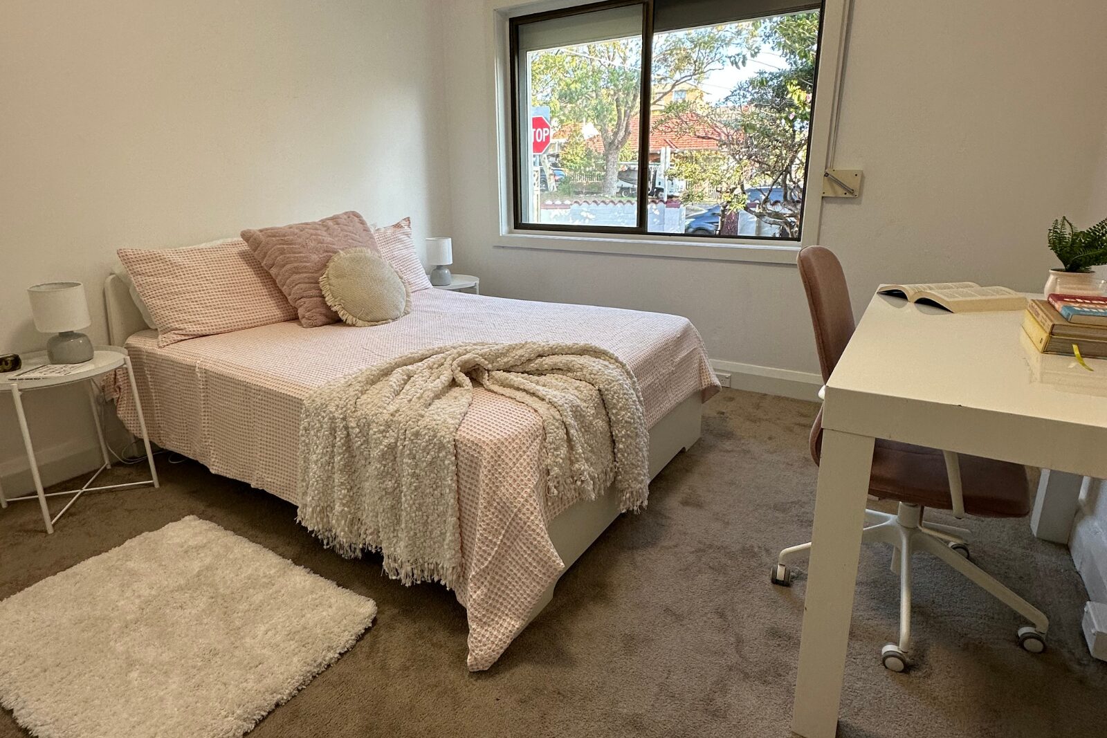 Rooms 27 Fitz 5